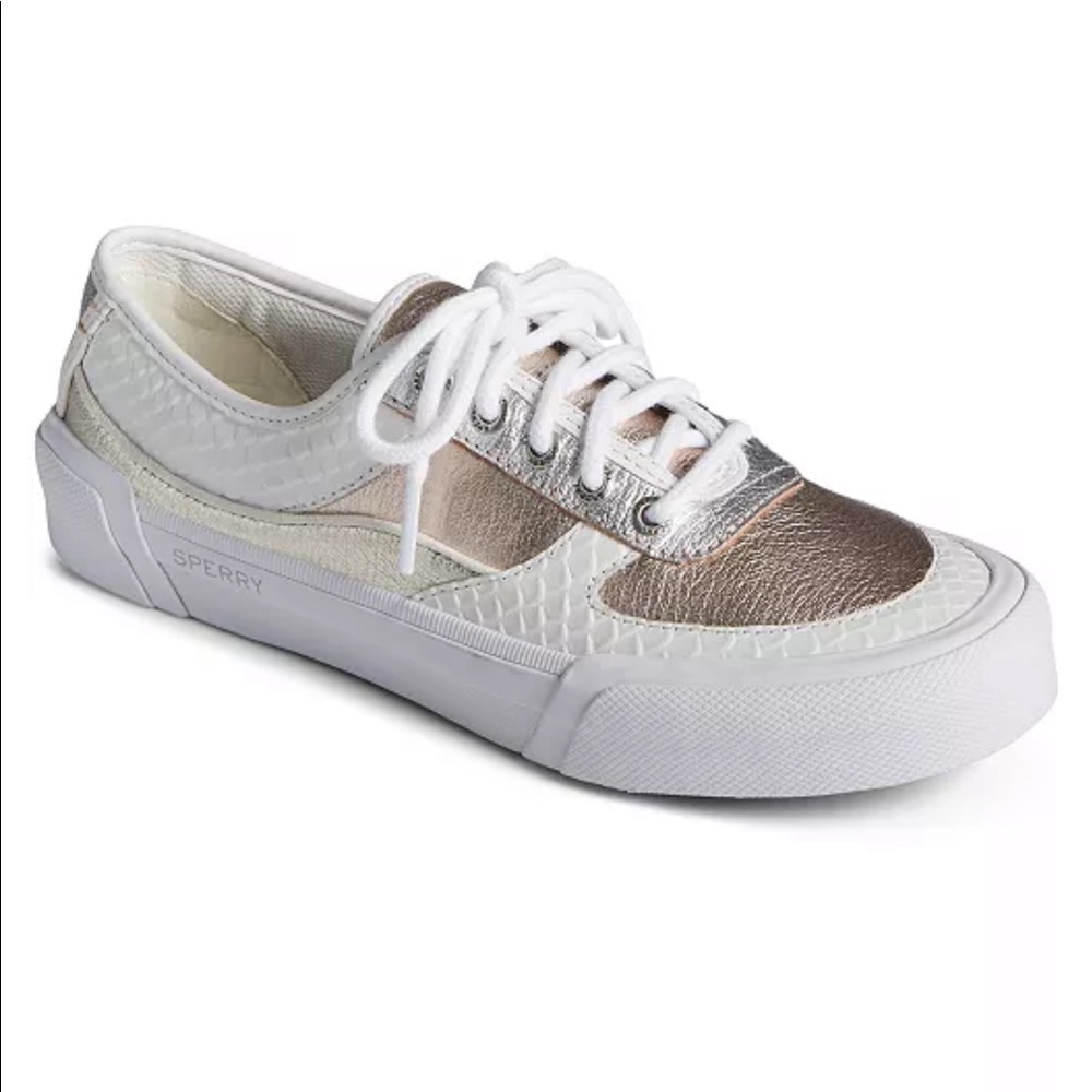 Soletide Sneakers free Fanny pack with purchase